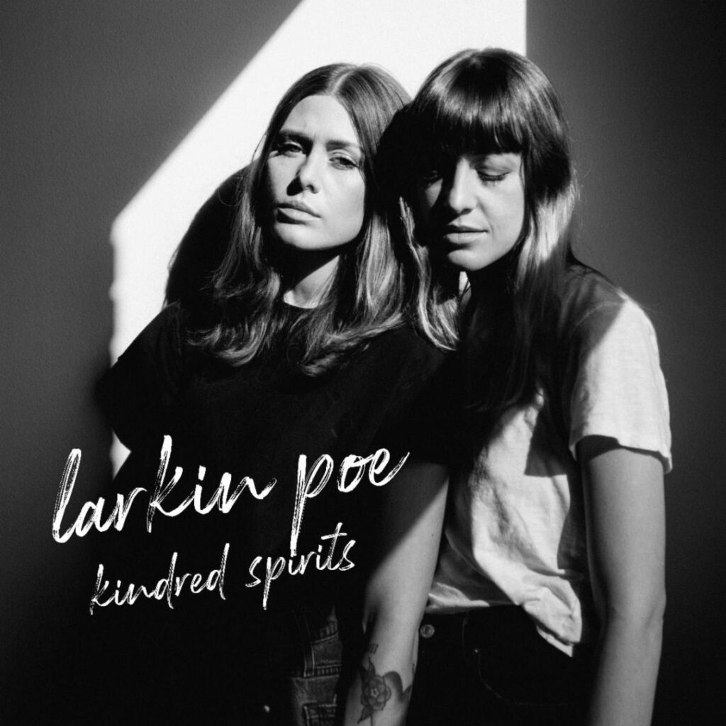 Larkin Poe share unreserved, swampy cover of Lenny Kravitz’s “Fly Away”