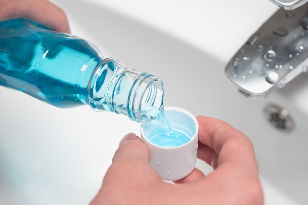 Study Finds Mouthwash Can Kill COVID