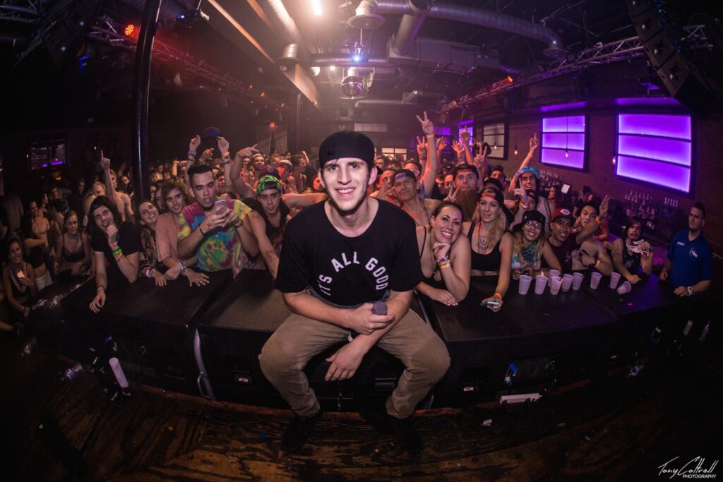 ILLENIUM Reveals Release Date of His New Single 'First Time' With Iann Dior
