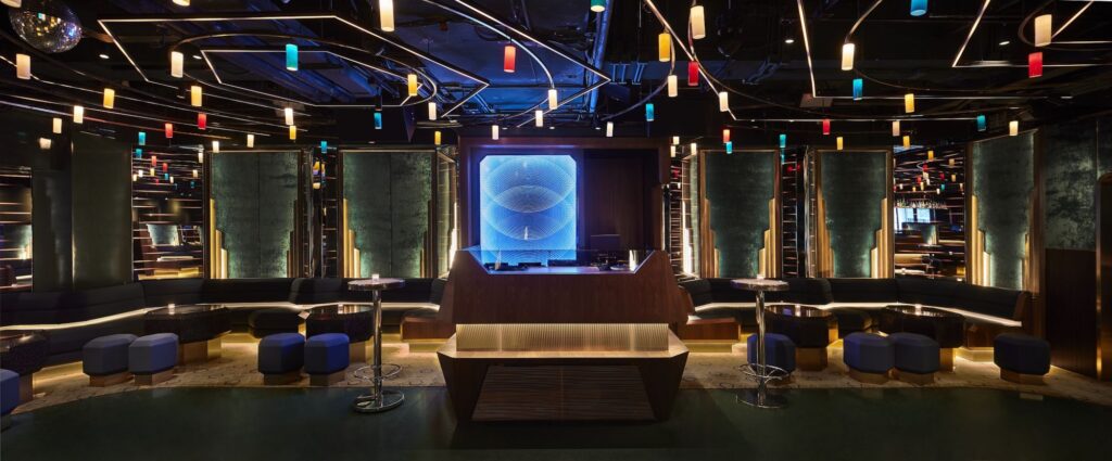Daft Punk's Creative Director Gives Hong Kong Nightclub A Futuristic Design