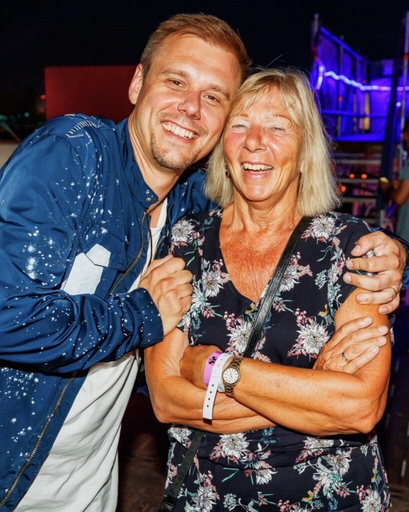 Music and Moms: DJs Celebrate Mother’s Day 2021 With Wholesome Tributes