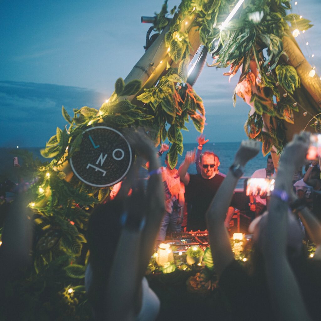 [Event Review] Sasha’s Last Night On Earth Boat Party Launches ‘TEN’