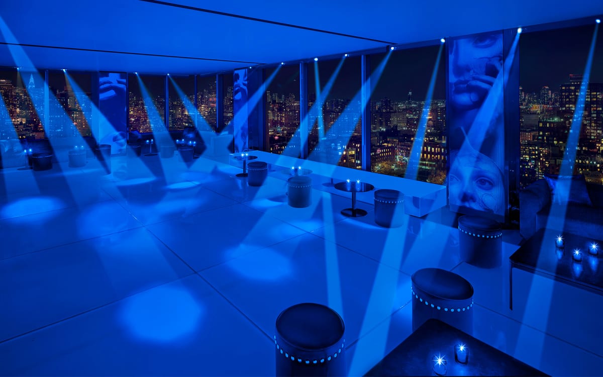 Immersive “Microclub” Opens In Manhattan With Panoramic NYC Skyline Views