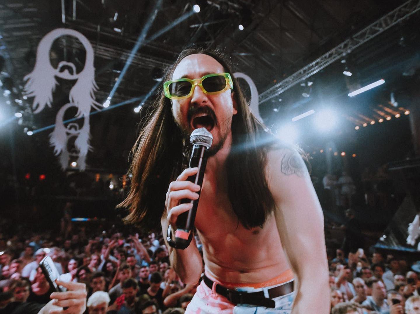 Steve Aoki Announces He’s Having a Child in Onstage Gender Reveal