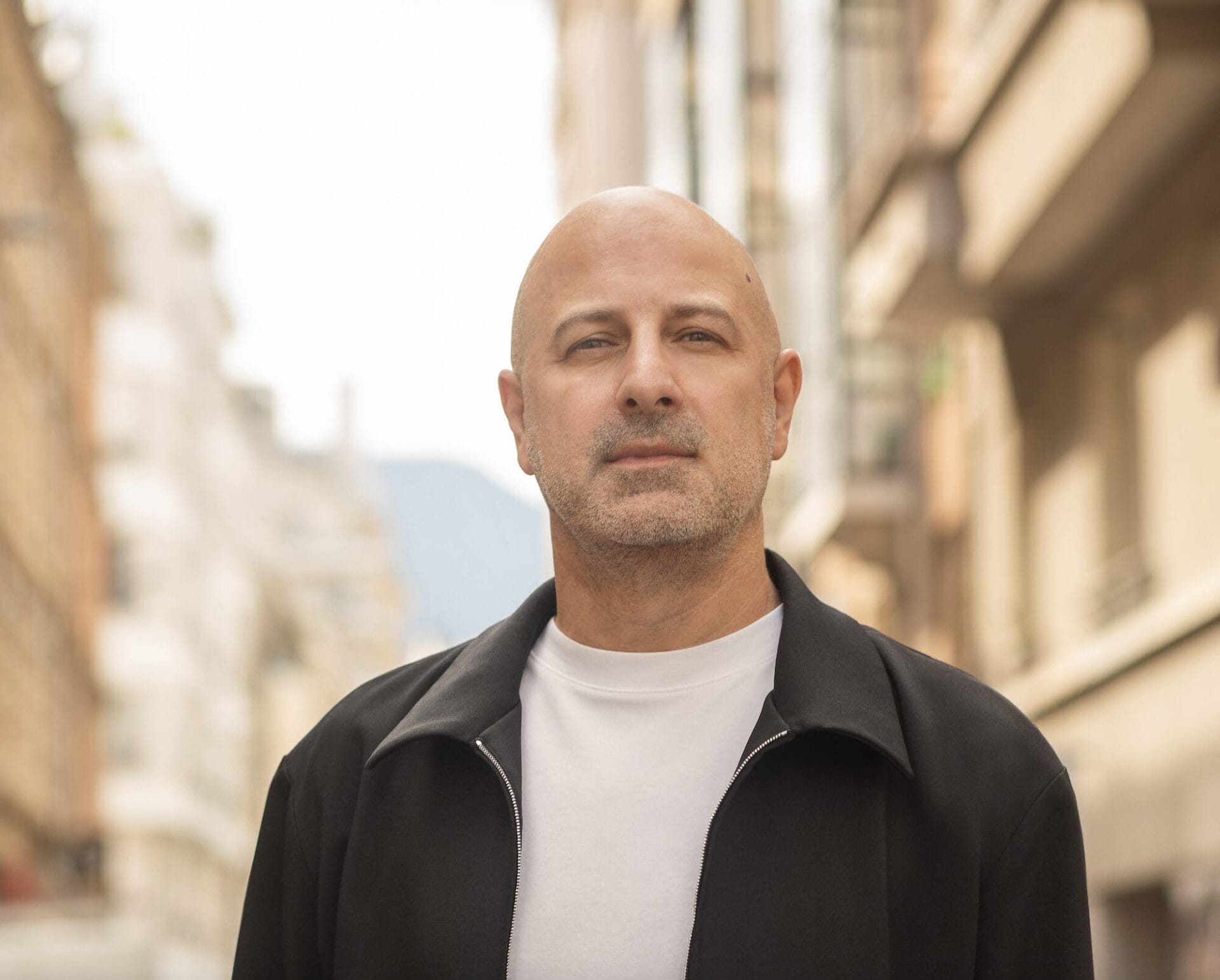 OXIA Teams Up with Yannick Baudino and Hacène on New Single “Silk & Fur”