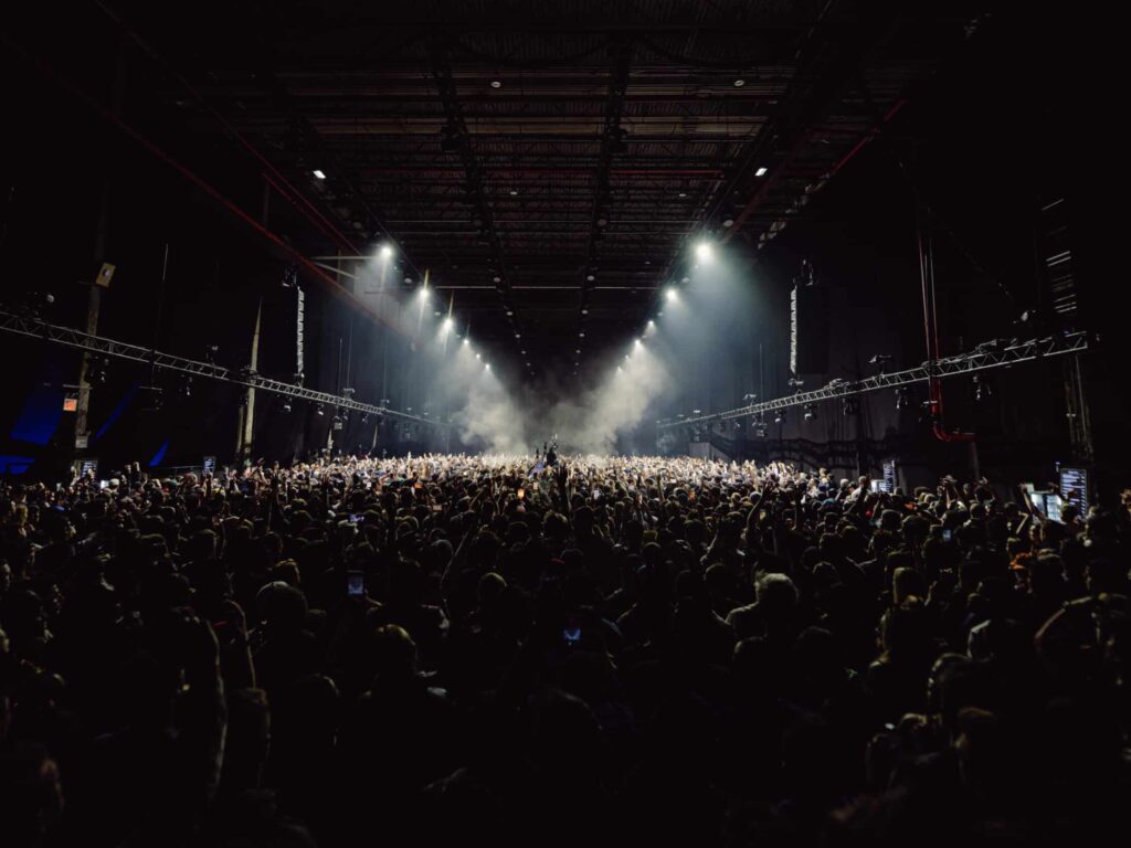 Brooklyn Storehouse Heats Up the Season with Fall, Winter, and New Year’s Shows