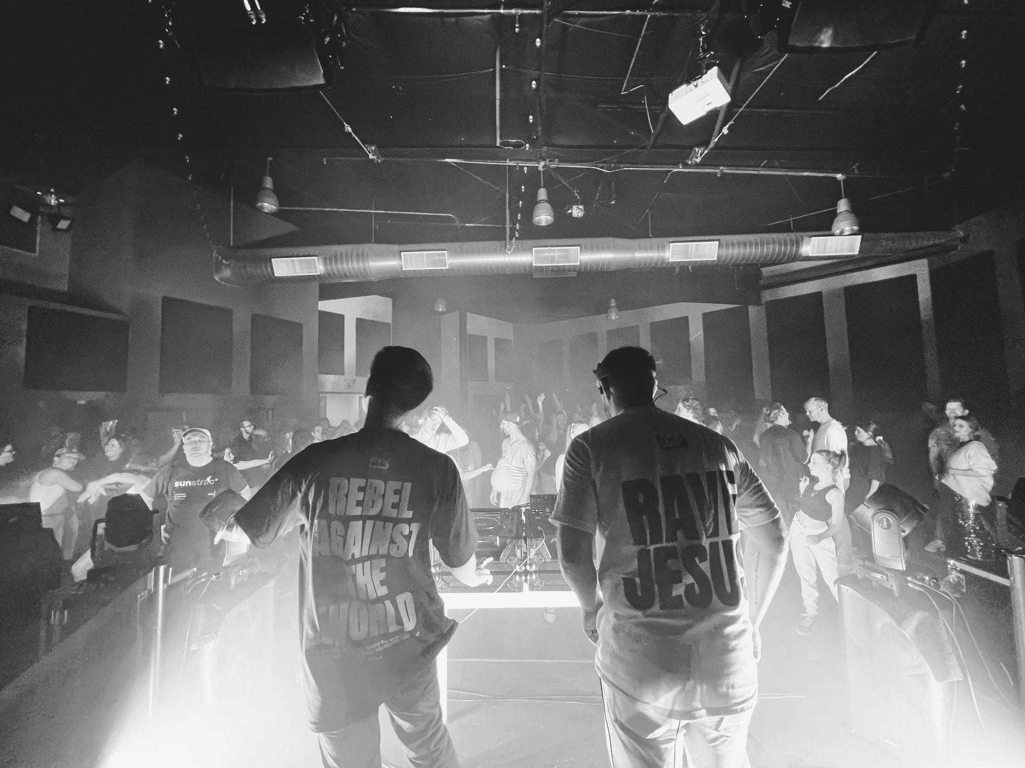 Rave Jesus Drops "Rave Revival" and Announces 22-Date North American Tour