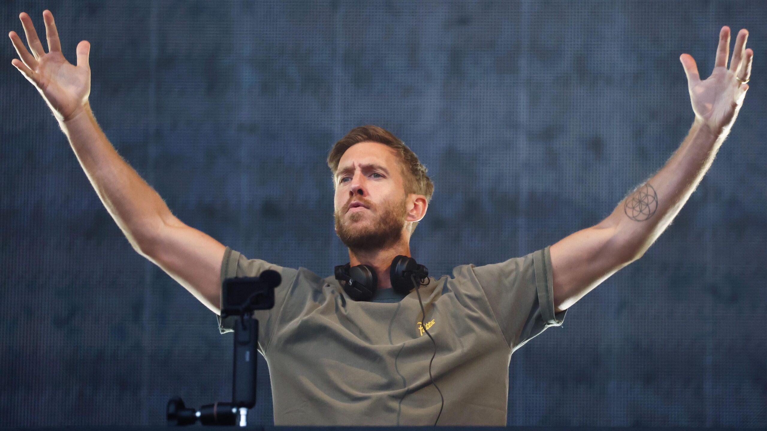 BBC to Live Broadcast Calvin Harris Show in Glasgow