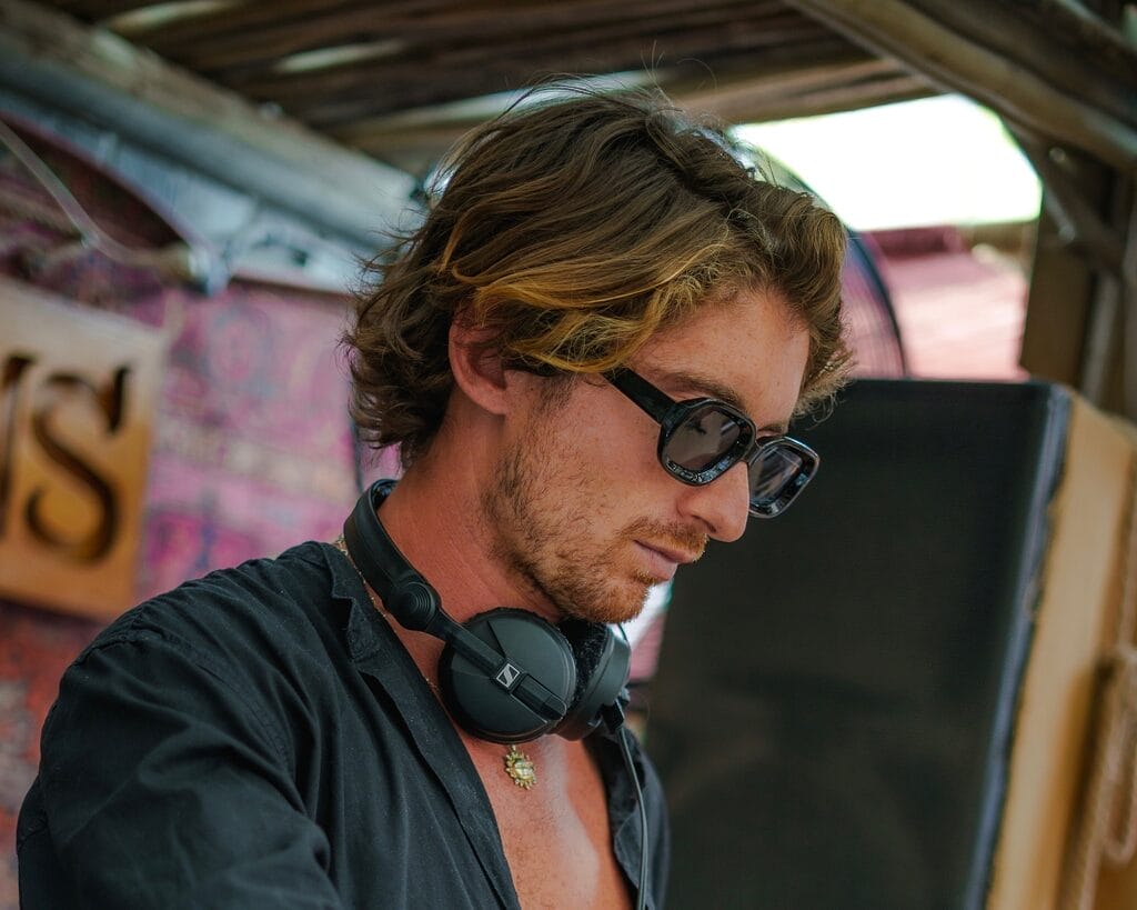 Kasbï Drops “Astral” on Blue Iris Records