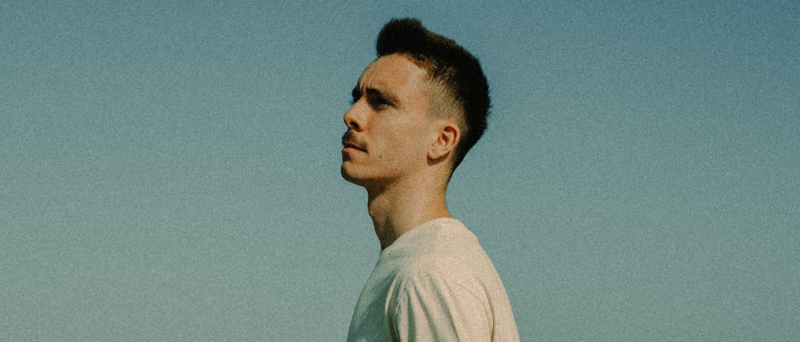 ZUSO Shares a Melodic, Emotive and Quietly Building New Project