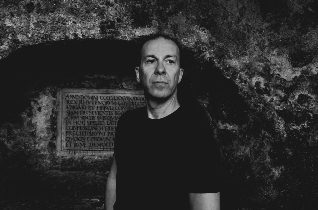 Christian Hornbostel Returns with Progressive House Gem 'Eridanus'