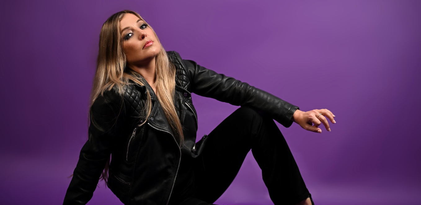 Sarah Louise Embraces Personal Growth on 'Different Kind of Girl'
