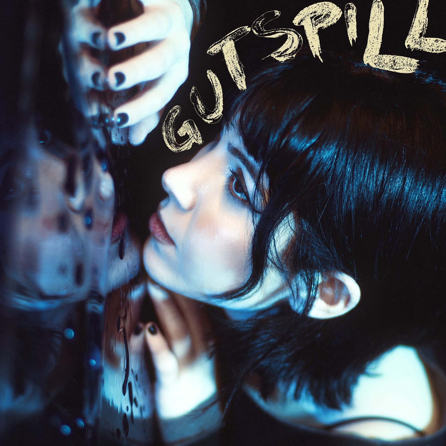 Luna Shadows Embraces Early-2000s Nostalgia On New Single “gutspill”